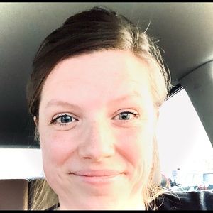 Meet your Posher, Leah